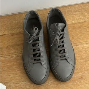 Common Projects Gray Leather Men's Sneakers